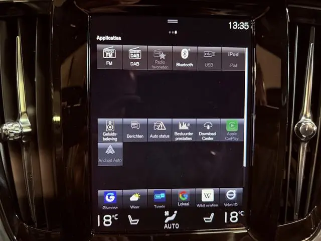 Volvo V90