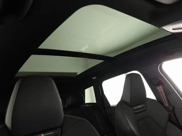 Audi SQ6 e-tron