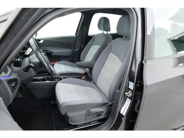 Volkswagen ID.3 First 58 kWh | SOH 92% | Navi | Stoel- Stuurverw. | Adapt. Cruise | Apple CarPlay |...