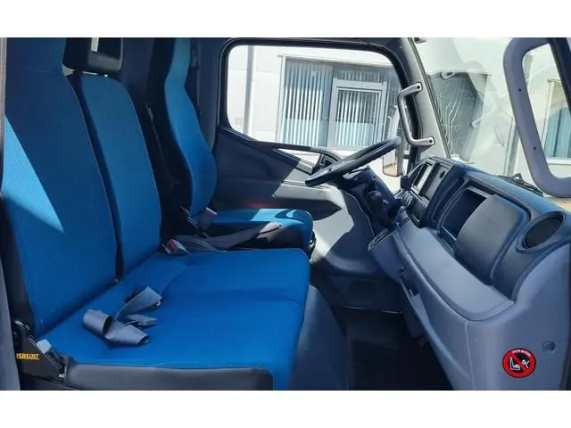 FUSO Canter