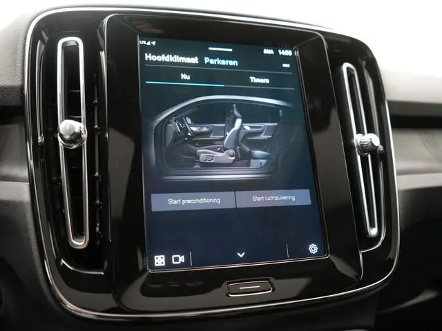 Volvo C40