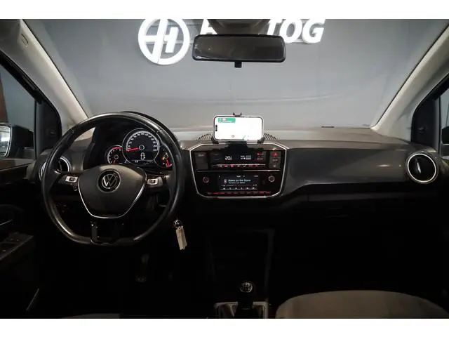 Volkswagen Up! 1.0 BMT High Up! + CAMERA / CLIMATE CONTROL / FACELIFT / AFN. TREKHAAK