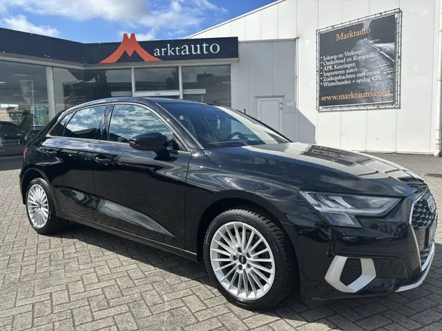 Audi A3 Sportback 40 TFSI e Adv edit. Carplay Navi Cruise Keyless Pdc