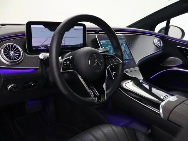 Mercedes-Benz EQS