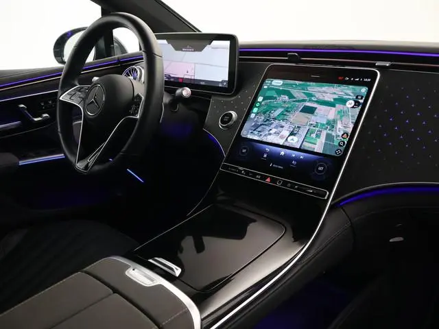 Mercedes-Benz EQS