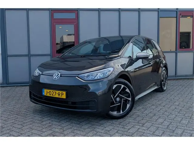 Volkswagen ID.3 First 58kWh SOH 91% Apple CarPlay / Android Auto