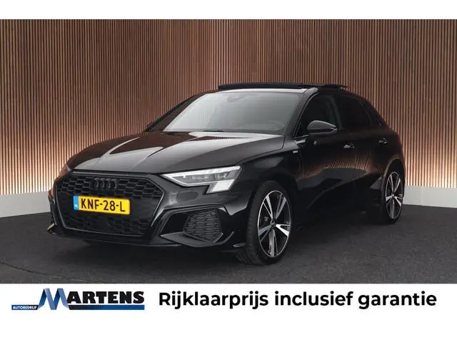 Audi A3 Sportback 40 TFSI e 204pk Advanced edition Keyless Adaptive Cruise Navigatie Stoelverwarming...