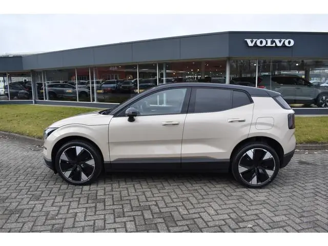 Volvo EX30