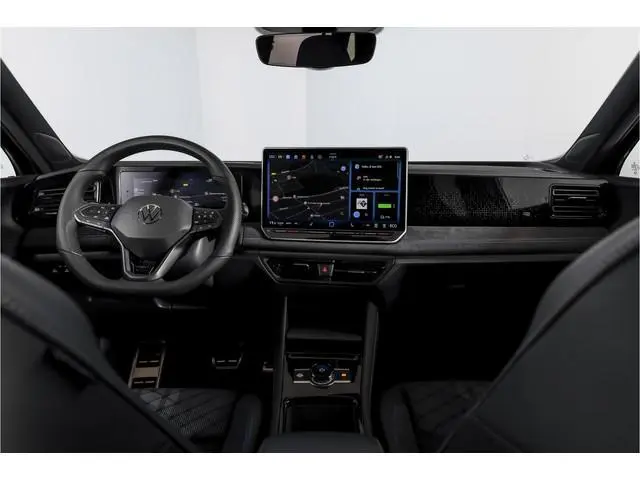Volkswagen Tiguan 1.5 eHybrid R-Line Edition 272 PK | Black Style | 15 inch Navi | Elek. Trekhaak |...