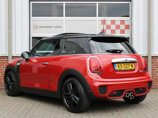 MINI Mini 1.5 Cooper Serious Business JCW /NAVI/Panoramadak/PDC/Carbon/Keyless/LED/Climate/Cruise co...