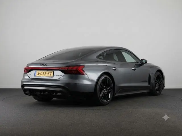 Audi e-tron GT 93 kWh 476PK Quattro | B&O | Origineel Nederlands | Ambient + | Luchtvering | Panoram...