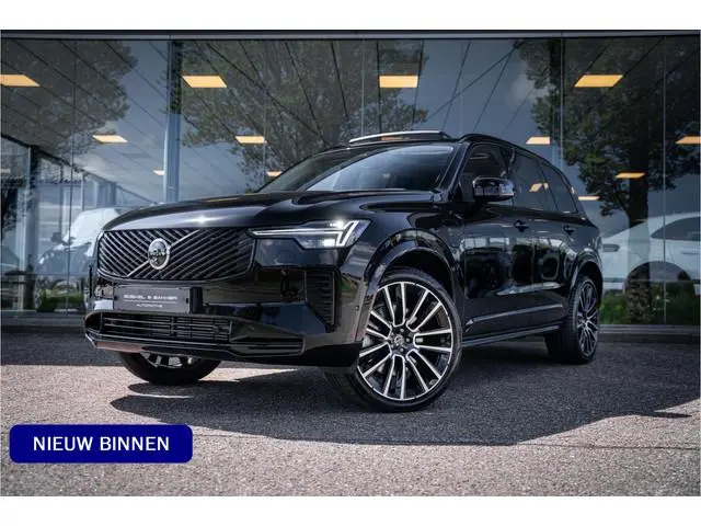 Volvo XC90 T8 Plug-in hybrid AWD ULTRA DARK **Lucht vering** Trekhaak**Panodak B&W**Stoelventilatie+...