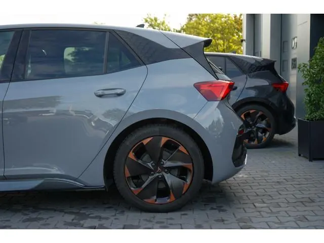 Cupra Born