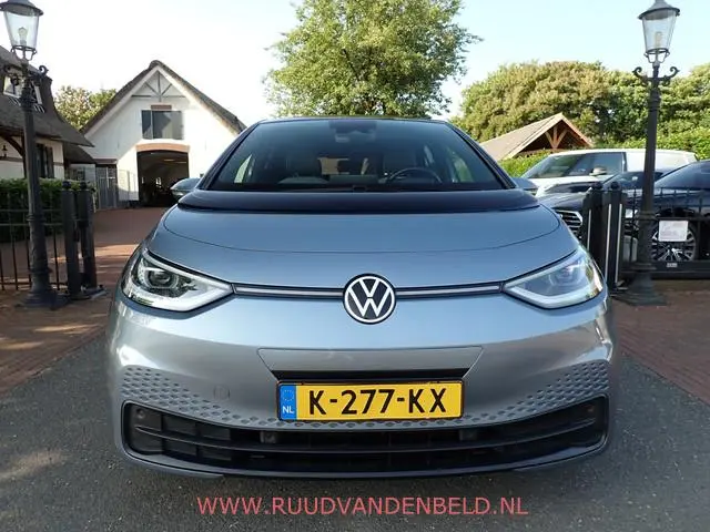 Volkswagen ID.3 Business 58 kWh 90%SOH / ADAP.CRUISE / 19'' / TREKHAAK / KEYLESS / CAMERA / CARPLAY