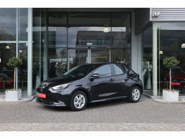 Mazda 2 Hybrid 1.5 Centre-line Clima / Camera / Cruise / Apple-Anroid / ST-Verwarming / LM-Velgen