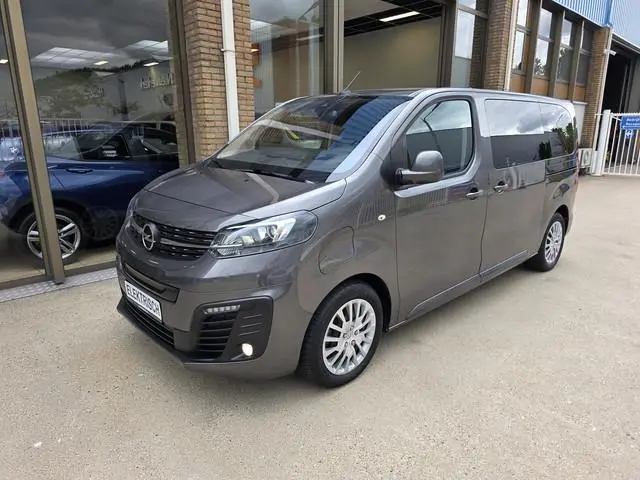 Peugeot e-Expert /Opel Zafira-e L2 Innovation 50 kWh Links & Rechts schuifdeur Privacy glass Climate...