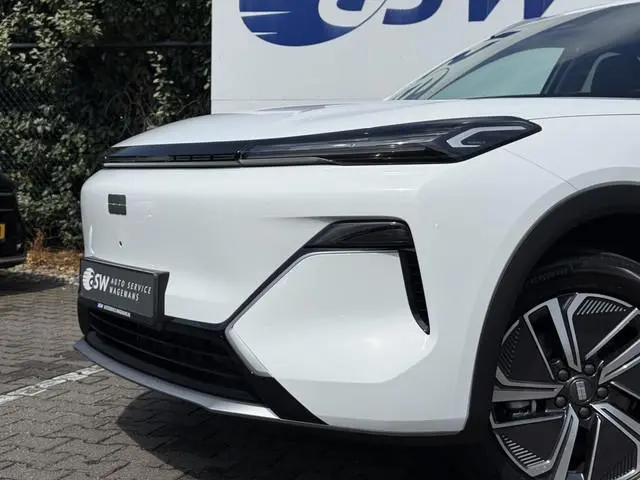 Geely Starray EM-i