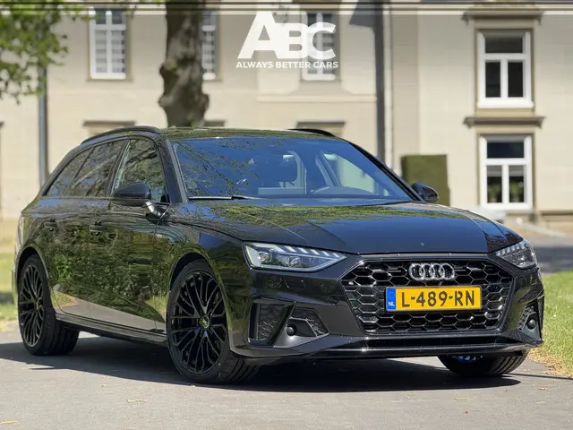 Audi A4 Avant 35 TFSI S-Line edition Pano S-line 19" ACC BTW