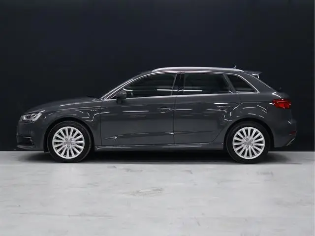 Audi A3 Sportback 1.4 e-tron Sport Pro Line plus [STOELVERWARMING, DIGITAL DASH, PDC V+A, CRUISE CON...