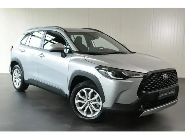 Toyota Corolla Cross Hybrid 140 Style Limited, BSM, Parkeersensoren Stuur & Stoelverwarming, BSM, Se...