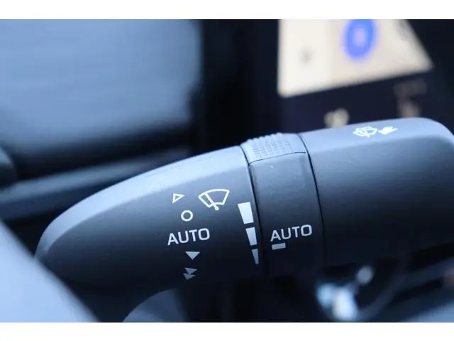 Toyota CHR +