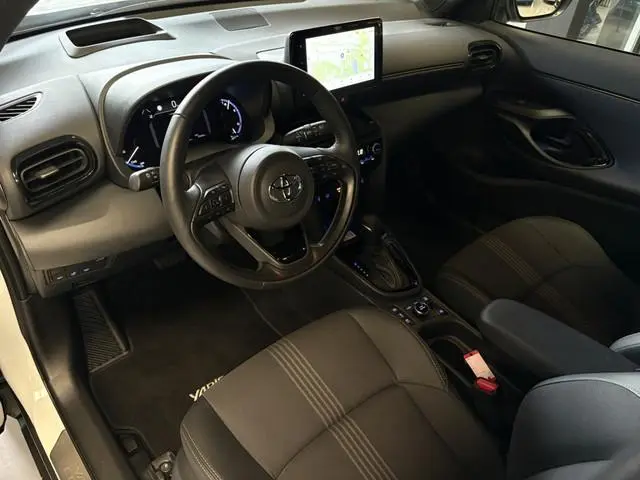Toyota Yaris Cross 1.5 Hybrid Adventure 4X4 AWD, Camera, Navi, 1jaar Bovag garantie