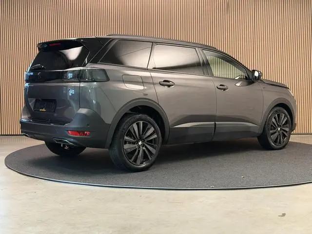 Peugeot 5008 1.2 PureTech 130PK Aut. GT BLACK PAKKET | LED | Camera | Navi | 7 Zits | Incl. garantie