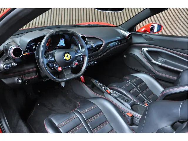 Ferrari F8 Spider