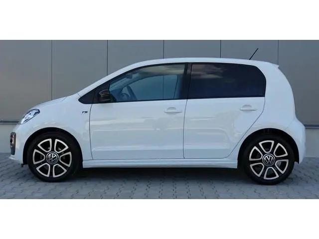 Volkswagen Up 1.0i R-Line I NL-Auto I 100% dealer I 1e Eig. I Clima I Camera I Cruise I
