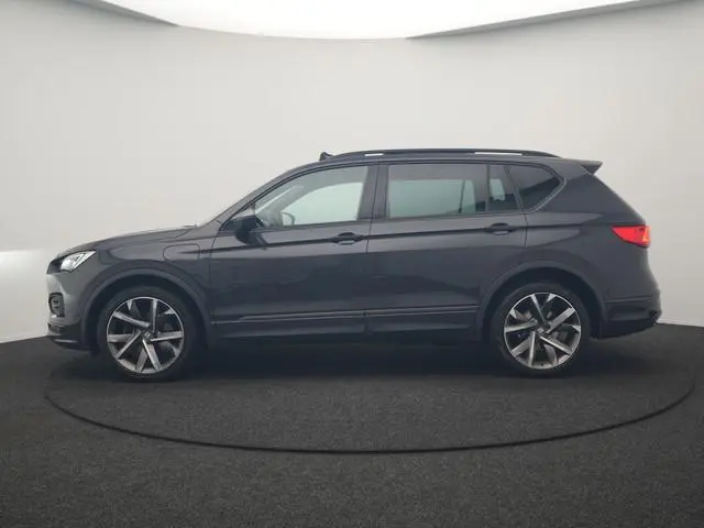 SEAT Tarraco 1.4 TSI e-Hybrid PHEV FR 245pk Dealer O.H | SOH 97% | Panodak | Adaptive Cruise | Camer...