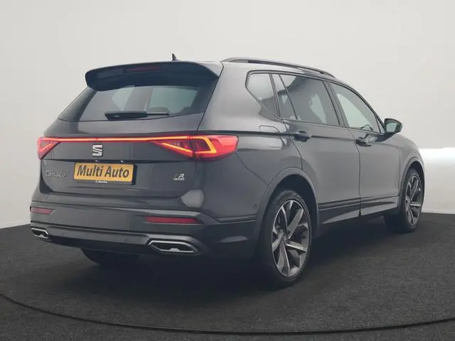 SEAT Tarraco 1.4 TSI e-Hybrid PHEV FR 245pk Dealer O.H | SOH 97% | Panodak | Adaptive Cruise | Camer...
