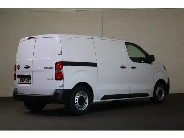 Toyota pro-ace