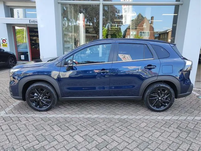 Suzuki S-Cross