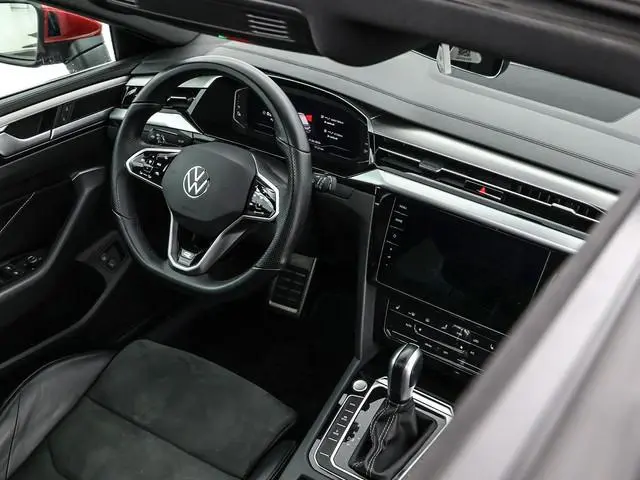 Volkswagen Arteon Shooting Brake 1.4 TSI 218pk DSG eHybrid R-Line Business+ · Panoramadak · Camera ·...