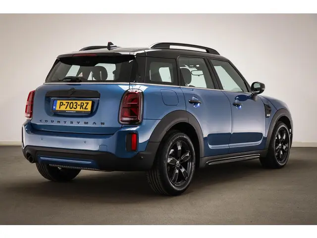 Mini Mini Countryman 1.5 Cooper Classic | COMORT PLUS / CONNECTED NAVIGATION- PACK | STUURVERWARMING...