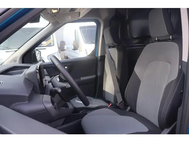 Ford E-Transit Courier Limited 44 kWh 2x Schuifdeur Navigatie Airco