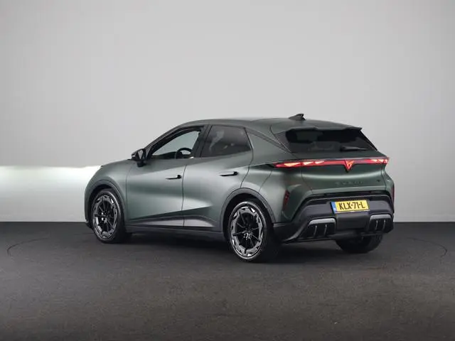 CUPRA Raval VZ Rebel 56 kWh 225pk | Elek. stoel | Travel Assist