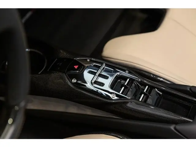 Ferrari 296