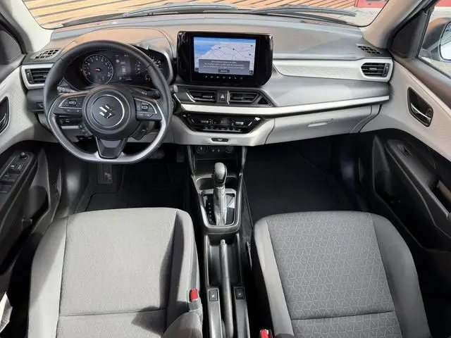Suzuki Swift 1.2 Select Smart Hybrid