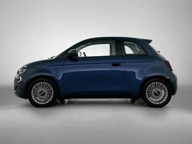 Fiat 500 Icon 42 kWh | Climate | Cruise | Bluetooth | LMV | Keyless | Camera | Panodak