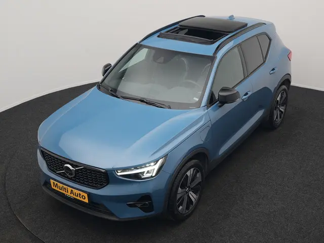 Volvo XC40 T5 Ultimate Dark PHEV 263pk Dealer O.H. | Panodak | Adaptive Cruise | 360 Camera | Harman...