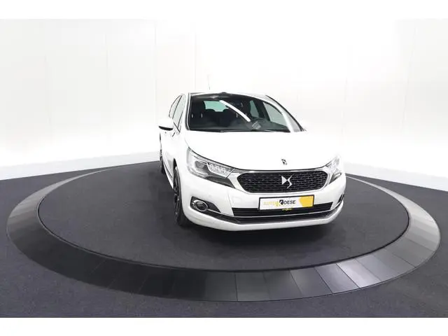 DS DS 4