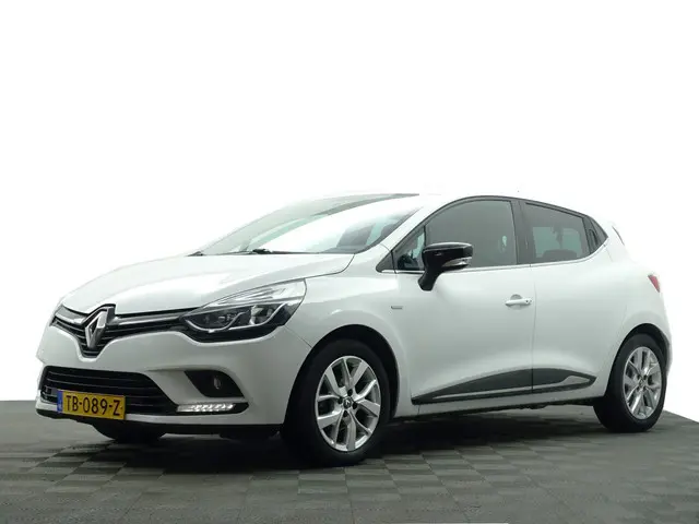 Renault Clio 0.9 TCe Limited- Navigatie, Privacy Glass, Park Assist, Cruise, Led, Comfort Interieur