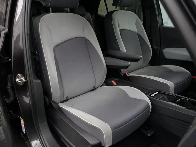 Volkswagen ID.3 First Plus 58 kWh Aut- SOH 92%, Stuur/Stoelverwarming, CarPlay, Sfeerverlichting, Ad...