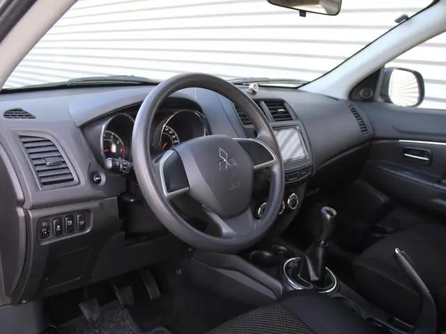 Mitsubishi ASX