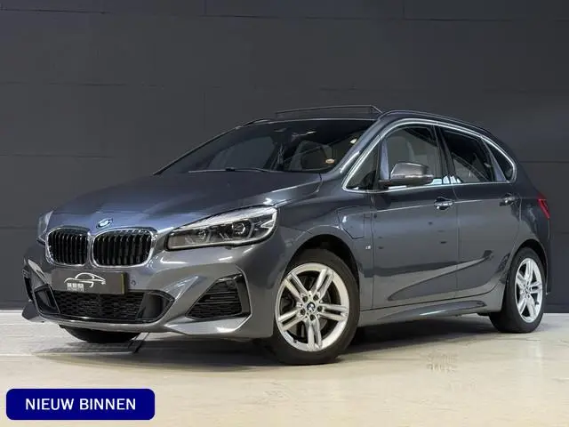 BMW 2-serie Active Tourer 225xe iPerformance Executive | M-Sport | Panoramadak | Stoelverw.