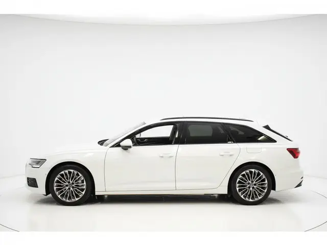 Audi A6 Avant 50 TFSI e 300PK QUATTRO BUSINESS EDITION CAMERA/NAVI/VIRTUAL