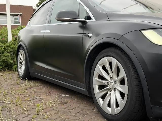Tesla Model X 75D Base 7p. | Trekhaak | 7 Persoons | SOH 90% | WRAP |