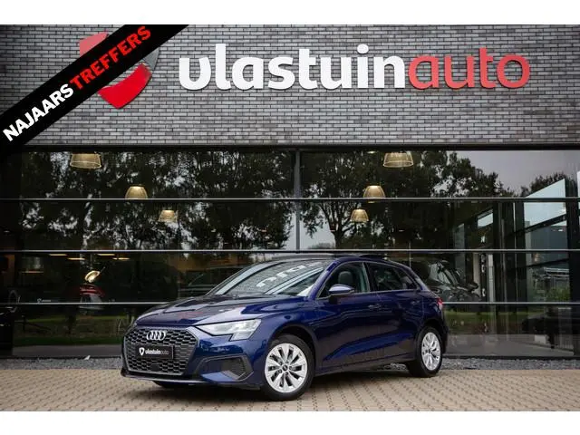 Audi A3 Sportback 40 TFSI e S Tronic , Cruise control, Sfeerverlichting, Panoramadak, Stoelverwarmin...