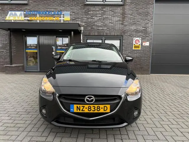 Mazda 2